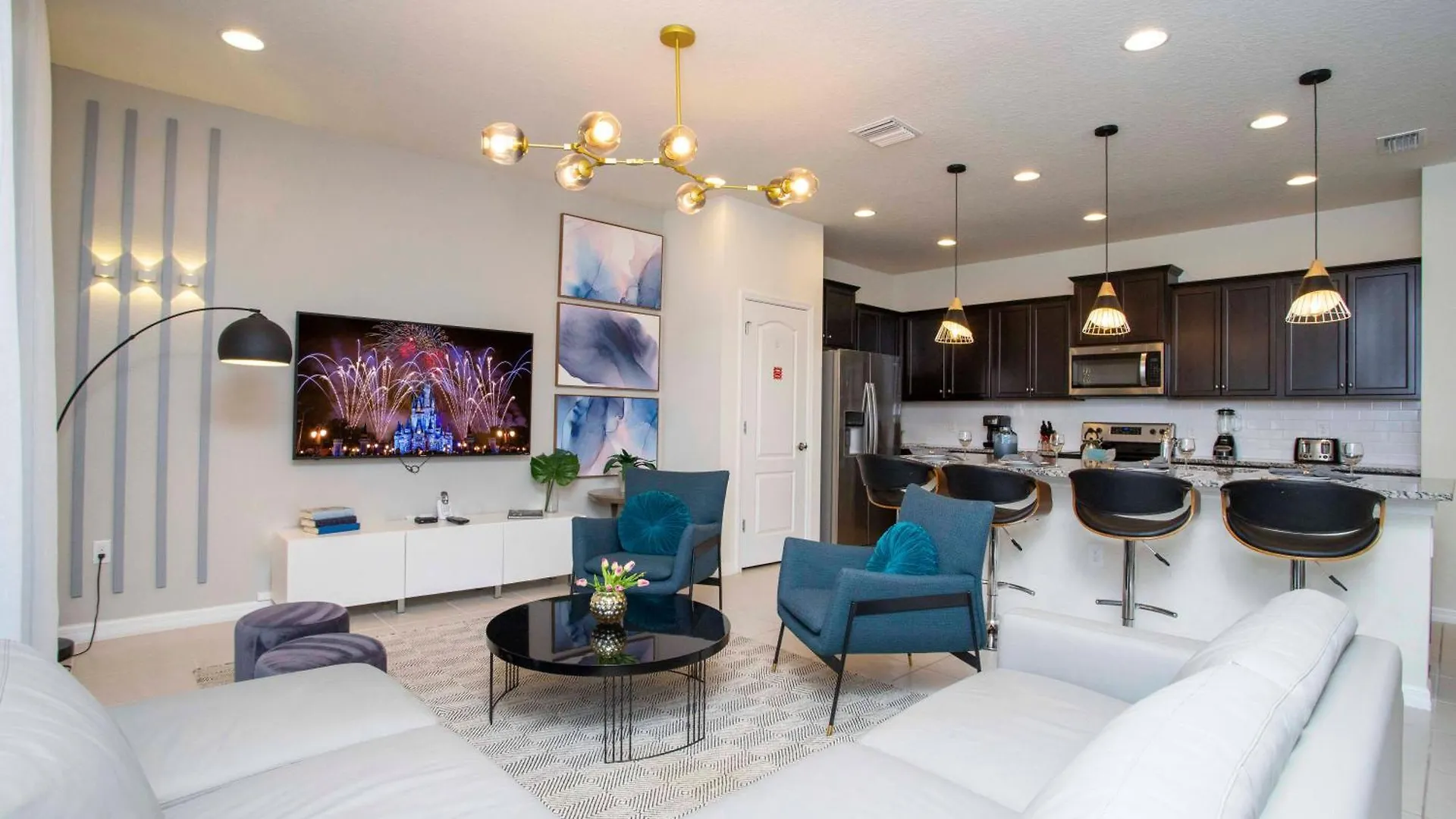 Gorgeous Themed Vacation With Pool Ww8915 Holiday home