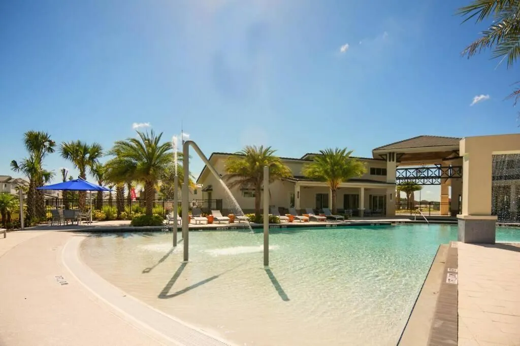 Holiday home Magnificent Home- Private Pool Game So2601