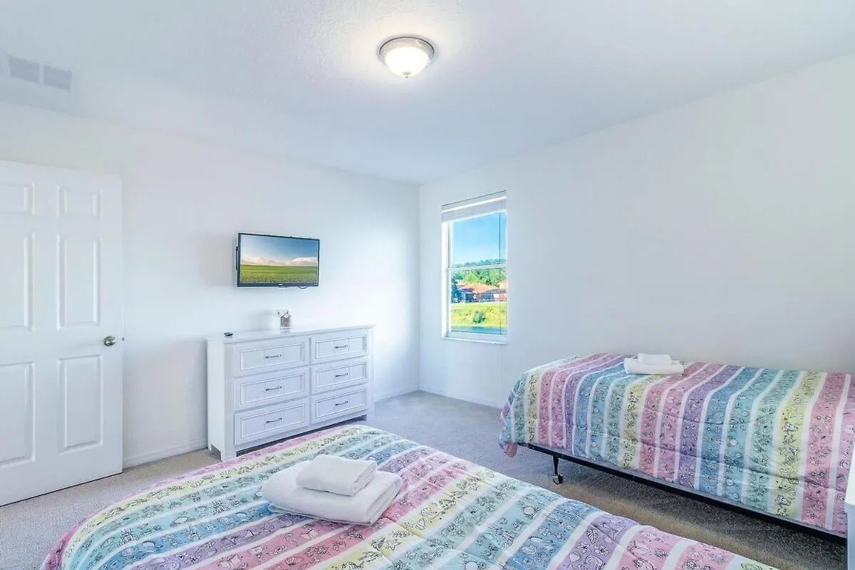 New Vacation Townhome Private Pool Near Disney!