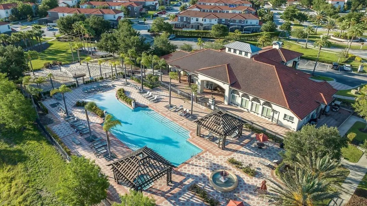 Holiday home New Vacation Townhome Private Pool Near Disney!