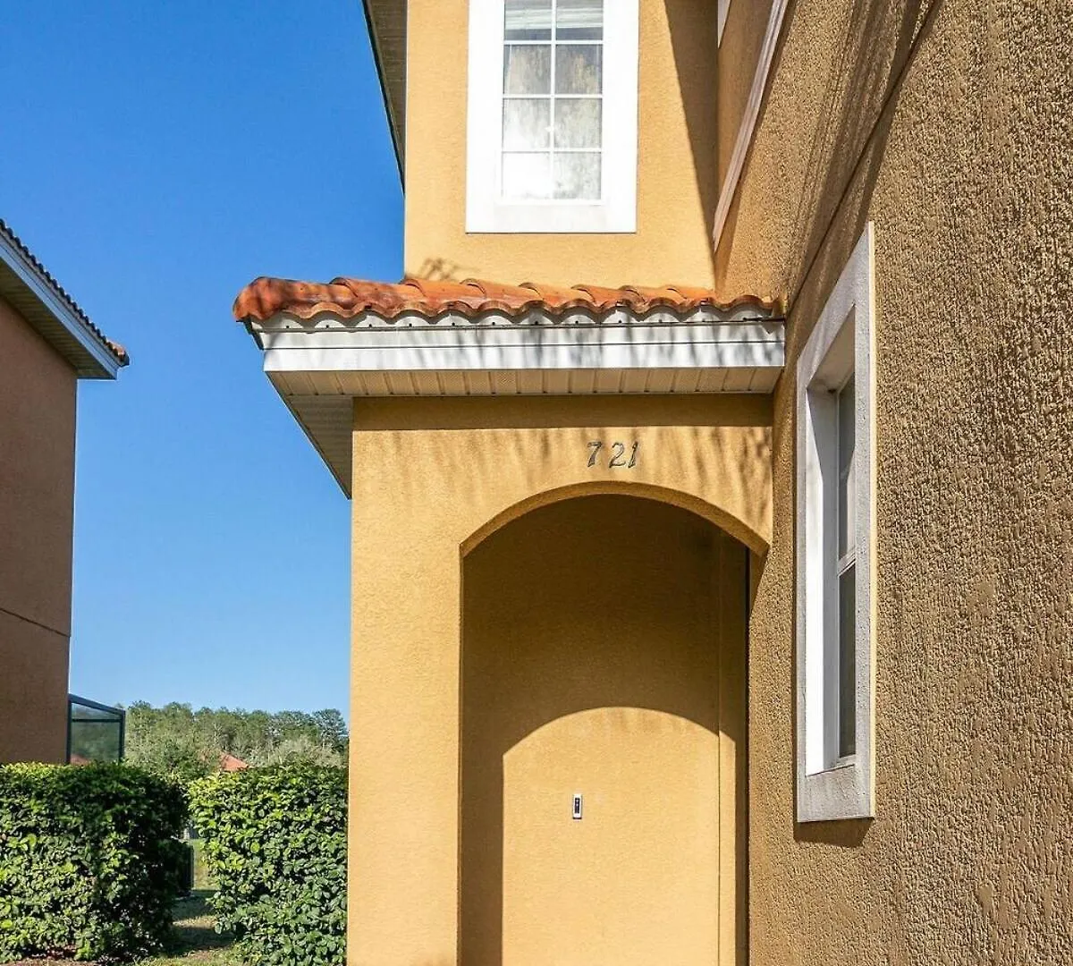 New Vacation Townhome Private Pool Near Disney! Holiday home Kissimmee