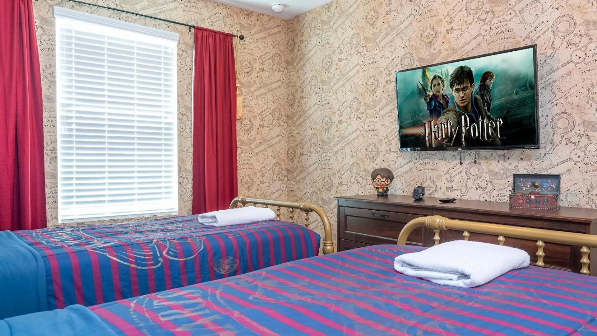 Stunning 5 Bedrom At Solara Holiday home