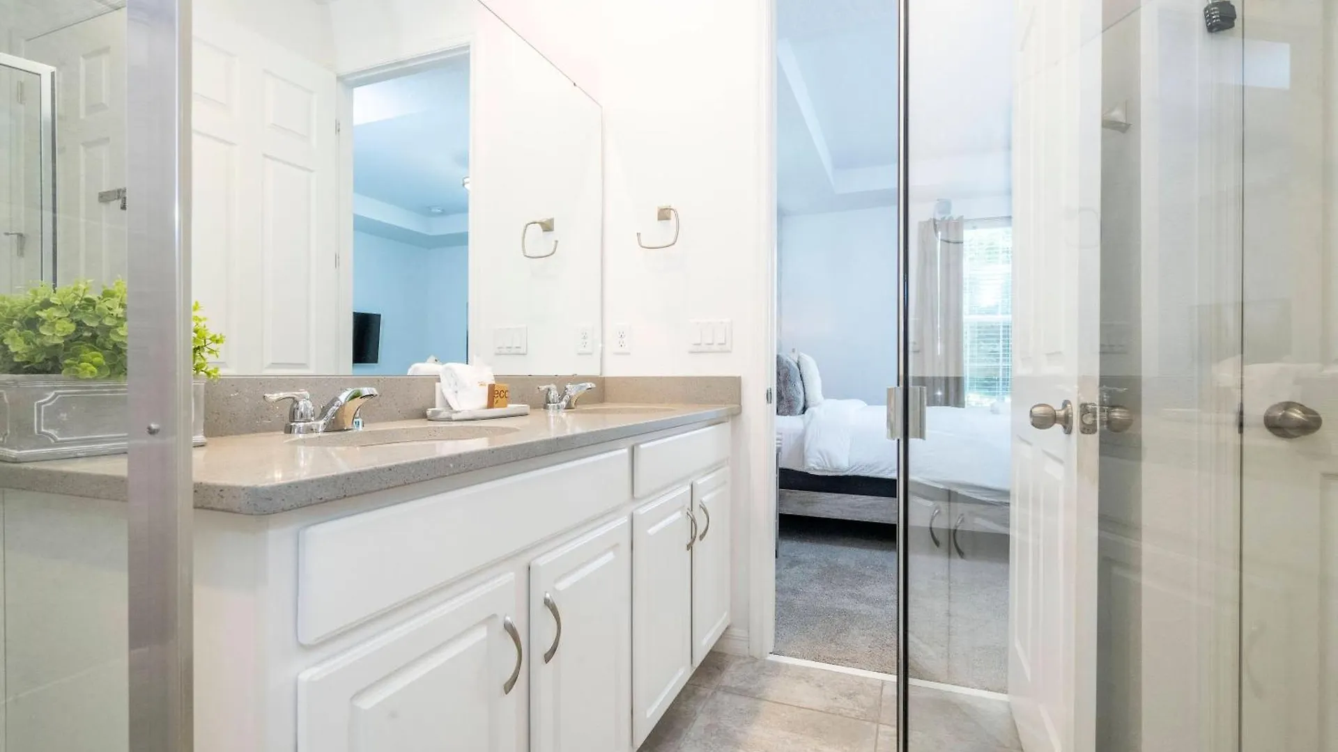 Stunning 5 Bedrom At Solara Holiday home