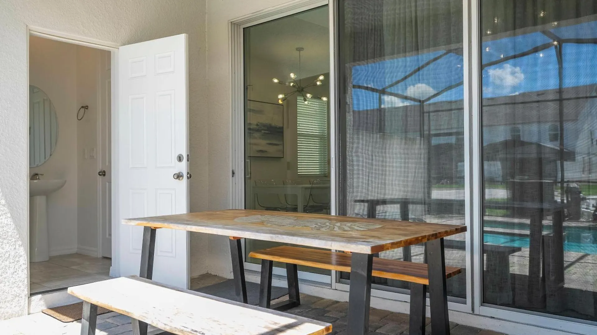 Holiday home Stunning 5 Bedrom At Solara
