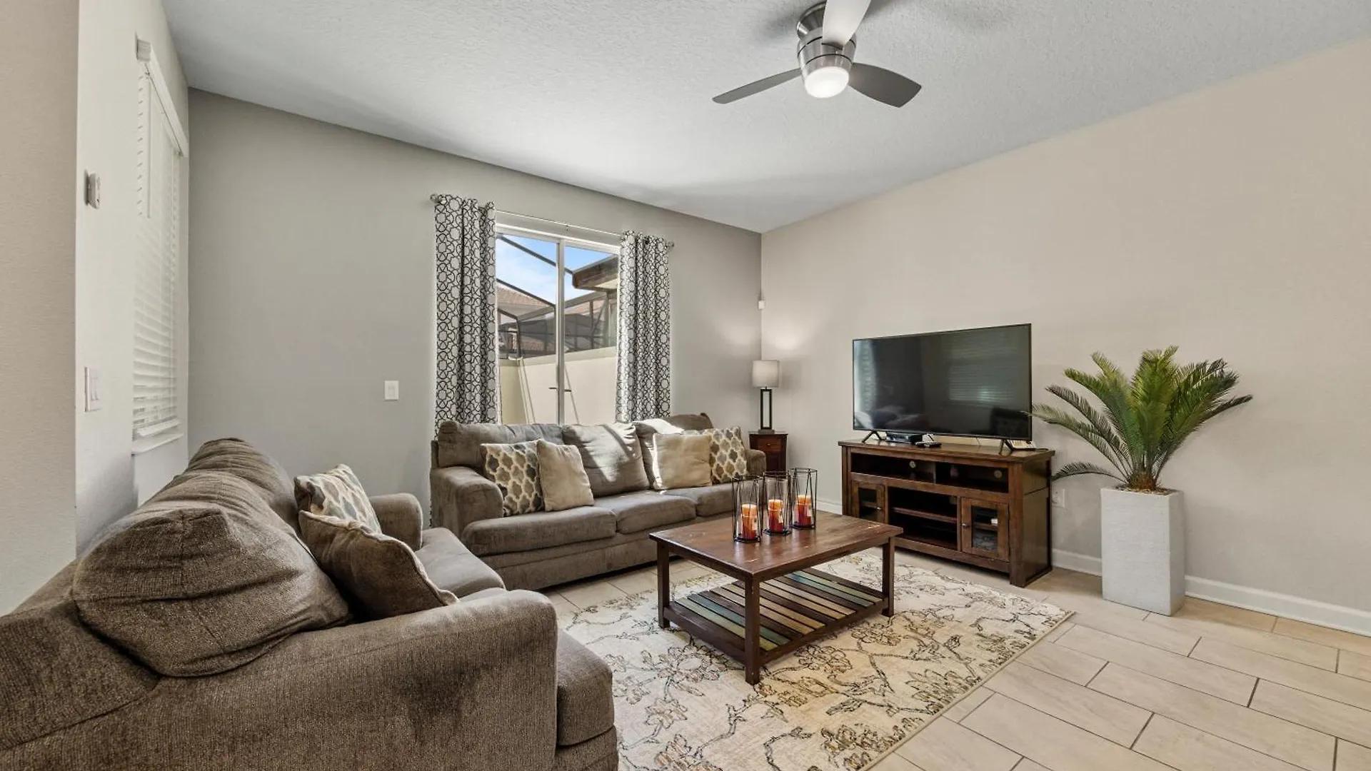 Holiday home Renewed Luxury Townhouse With Private Pool *