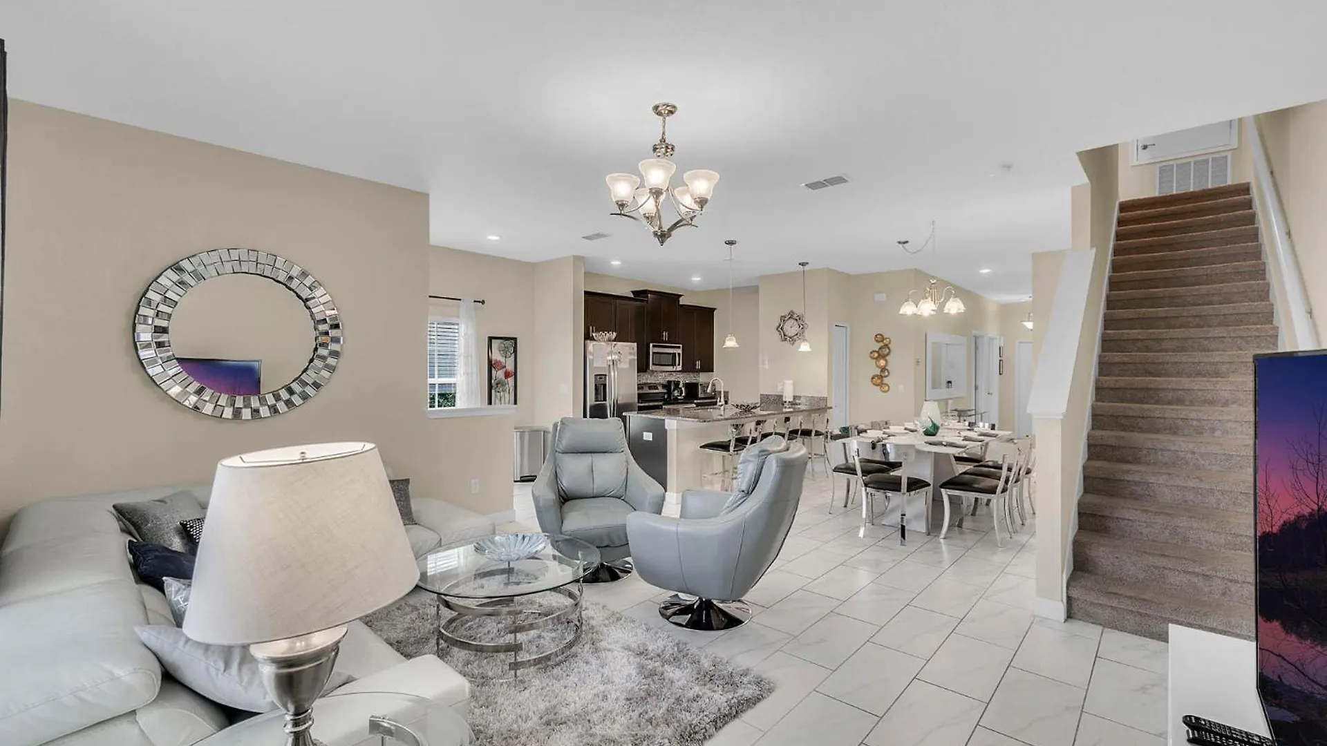 5 Bedrooms - 4 Bathrooms - Storey 3133 Pp Kissimmee