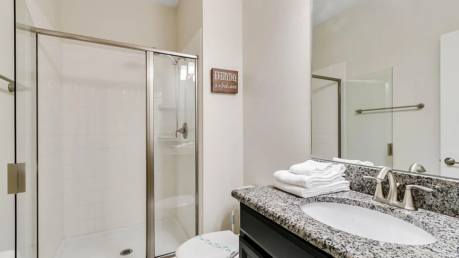 4 Bedroom-3 Bathroom Storey 3056gs Kissimmee