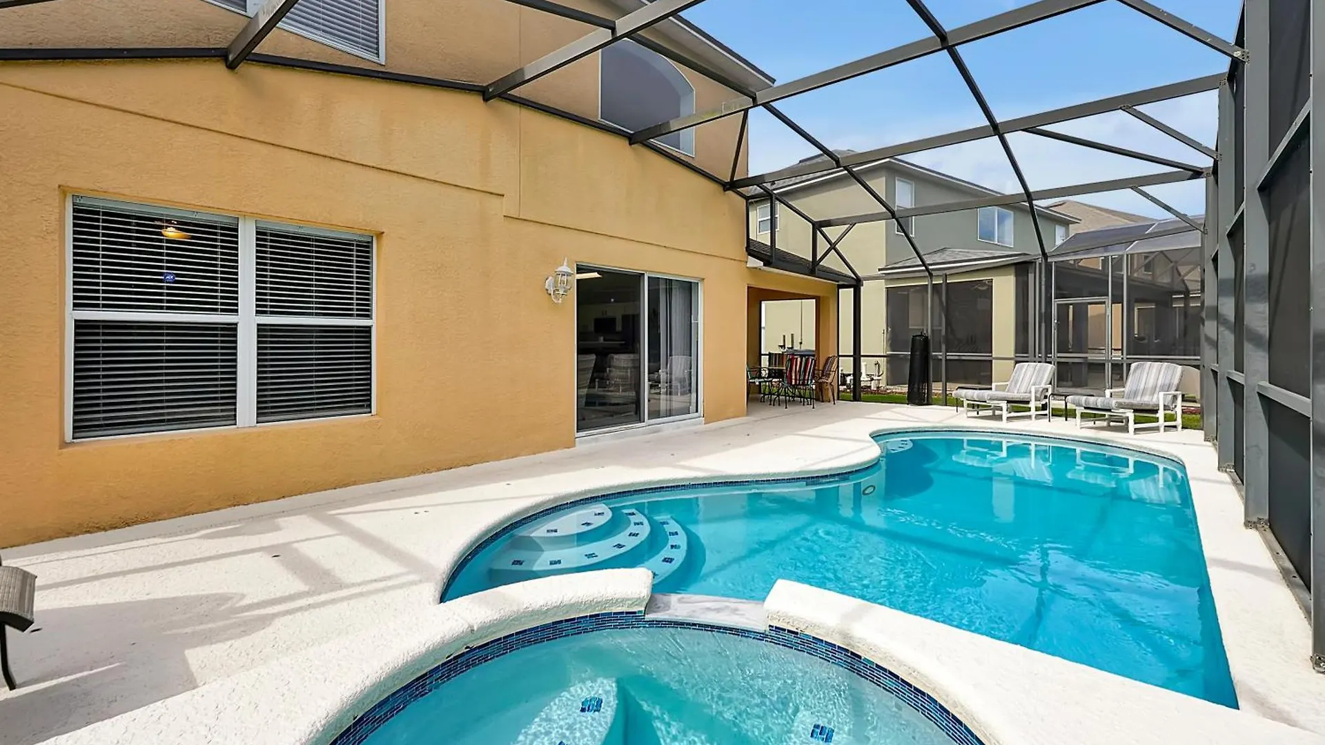 Walkin' On Sunshine - 5 Bed Pool In Terra Near *
