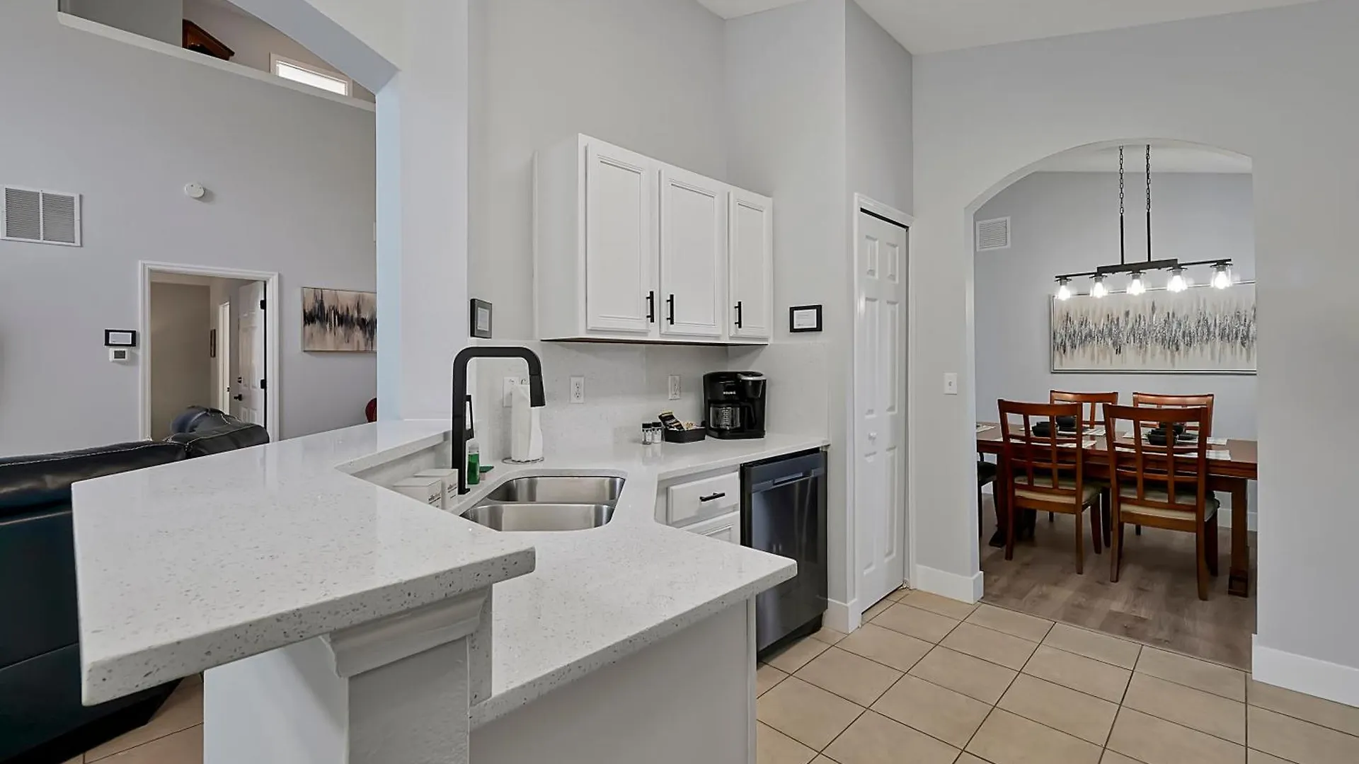 Holiday home Walkin' On Sunshine - 5 Bed Pool In Terra Near Kissimmee