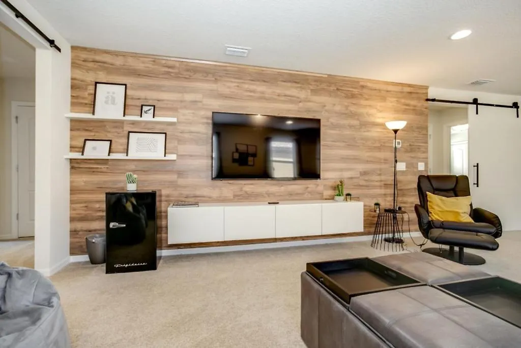 Windsor At Westside 205 By Villa *