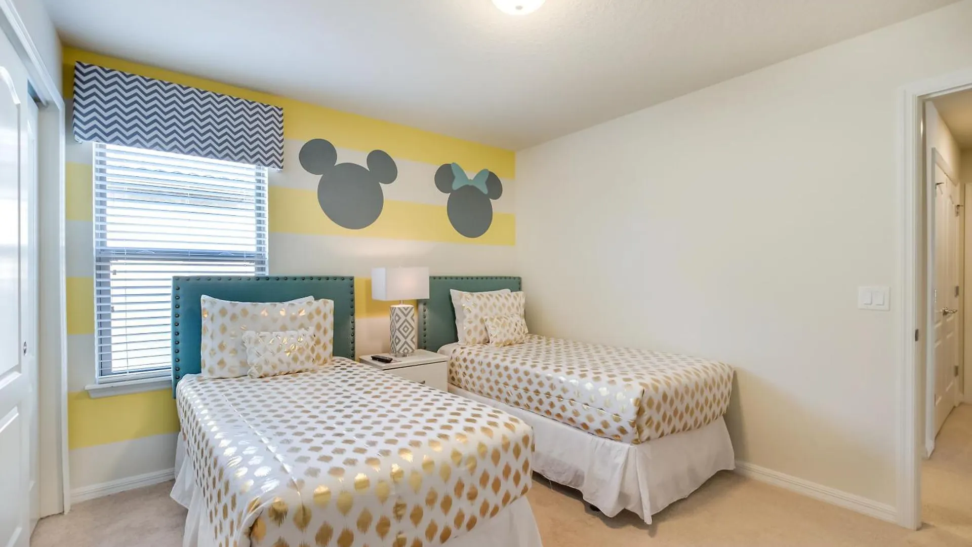 Windsor At Westside 284 By Villa *