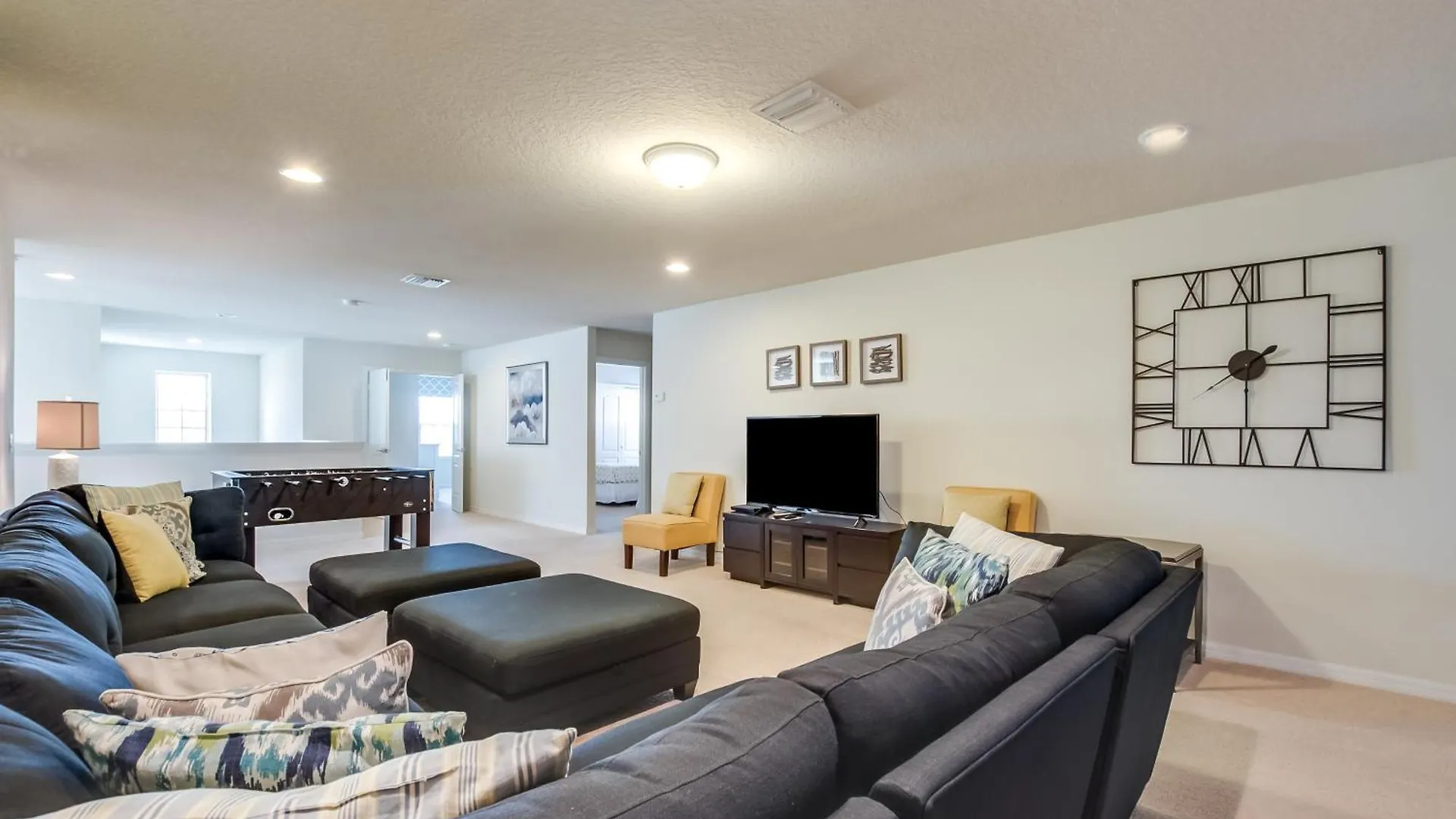 Windsor At Westside 284 By *