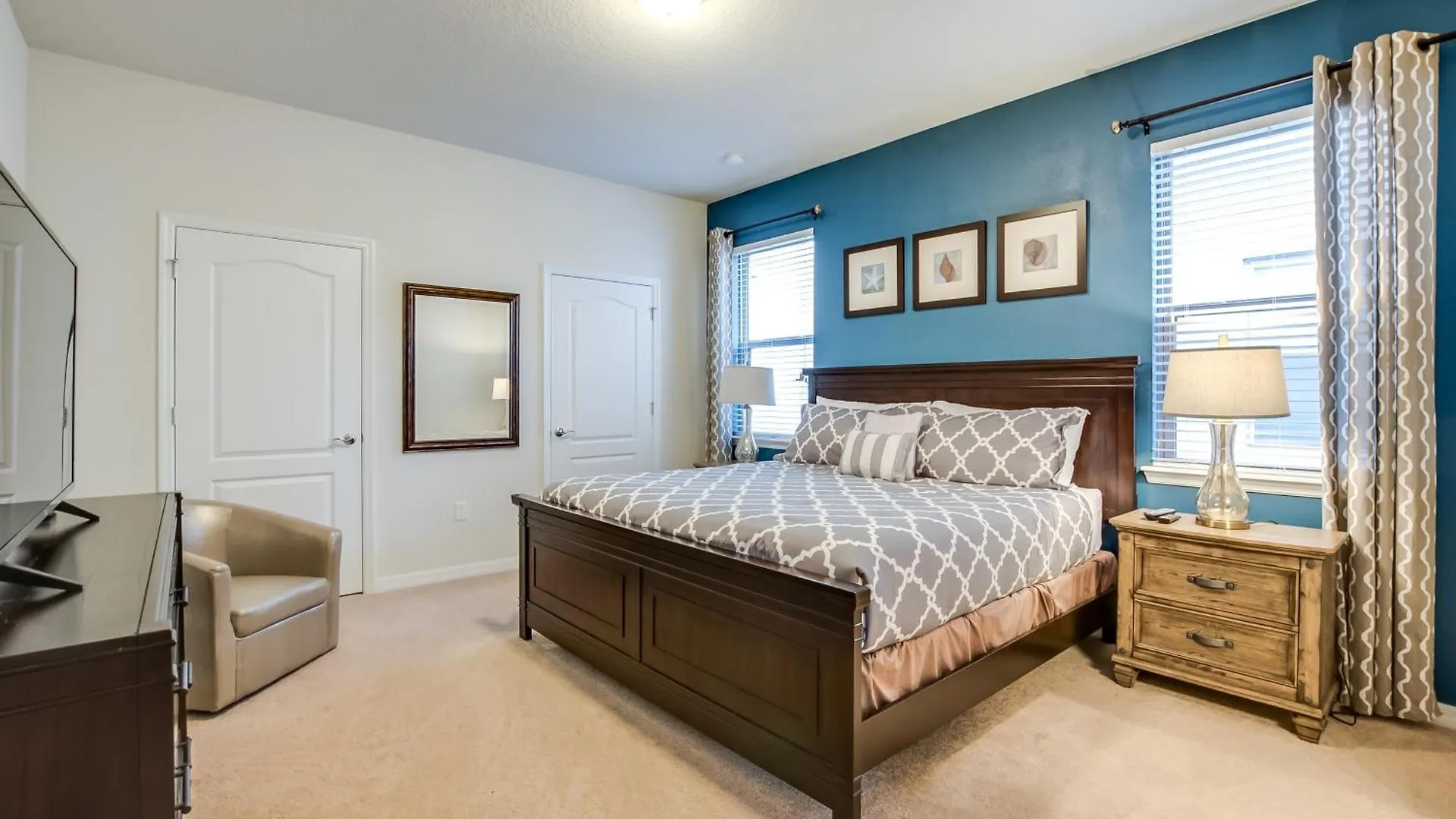 Windsor At Westside 284 By *