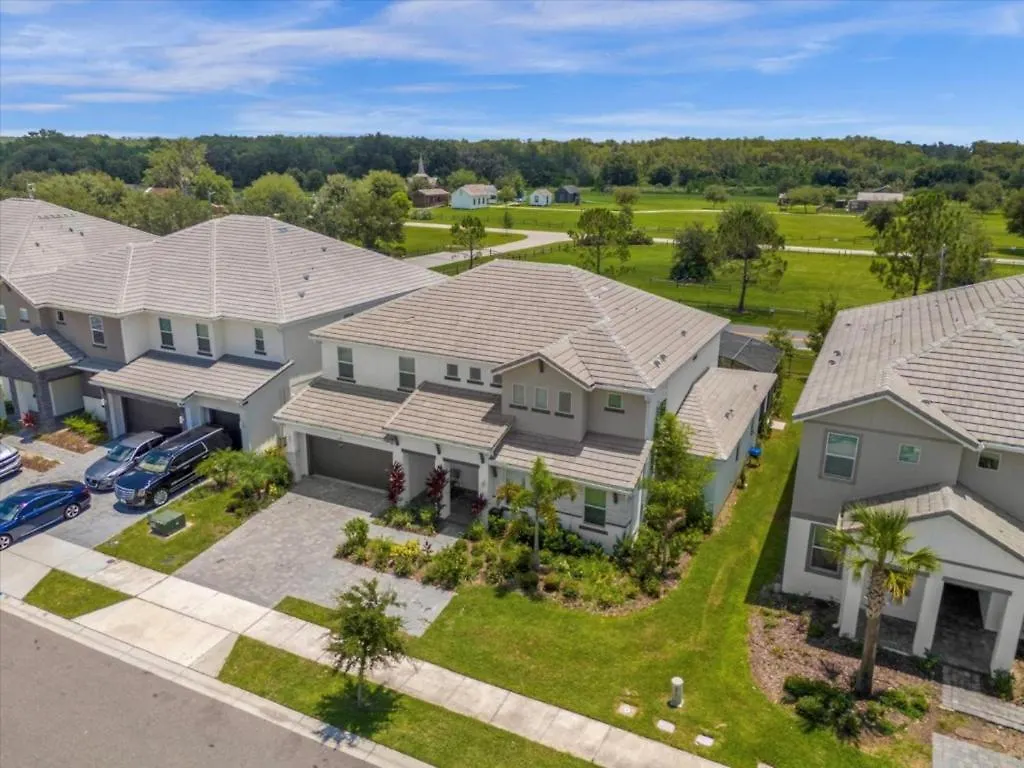 9 Bedrooms- 7 Bathrooms- Vernda Palms 2493 Sd Kissimmee