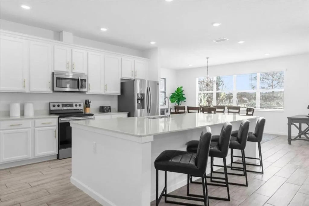 Holiday home 9 Bedrooms- 7 Bathrooms- Vernda Palms 2493 Sd *