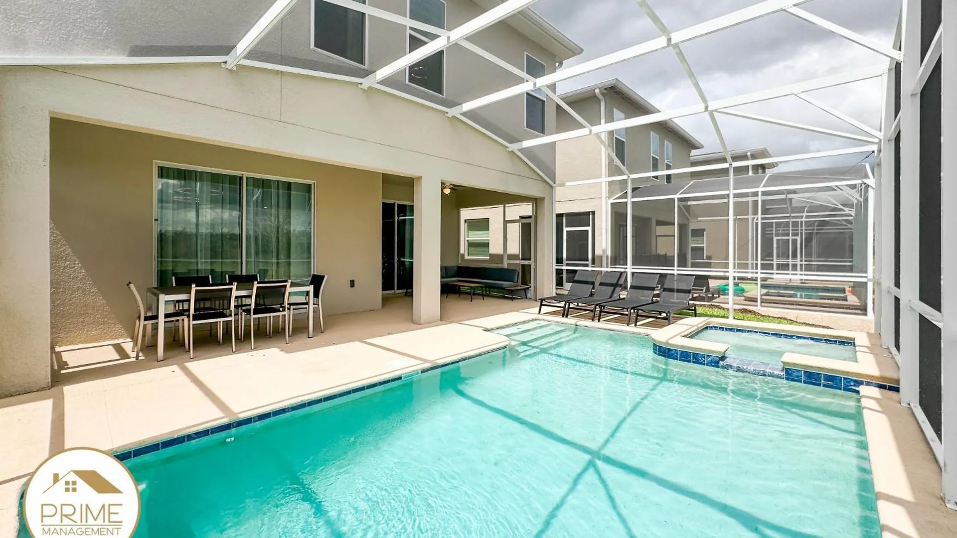 New Luxurious 6bd Pool & Near Holiday home *