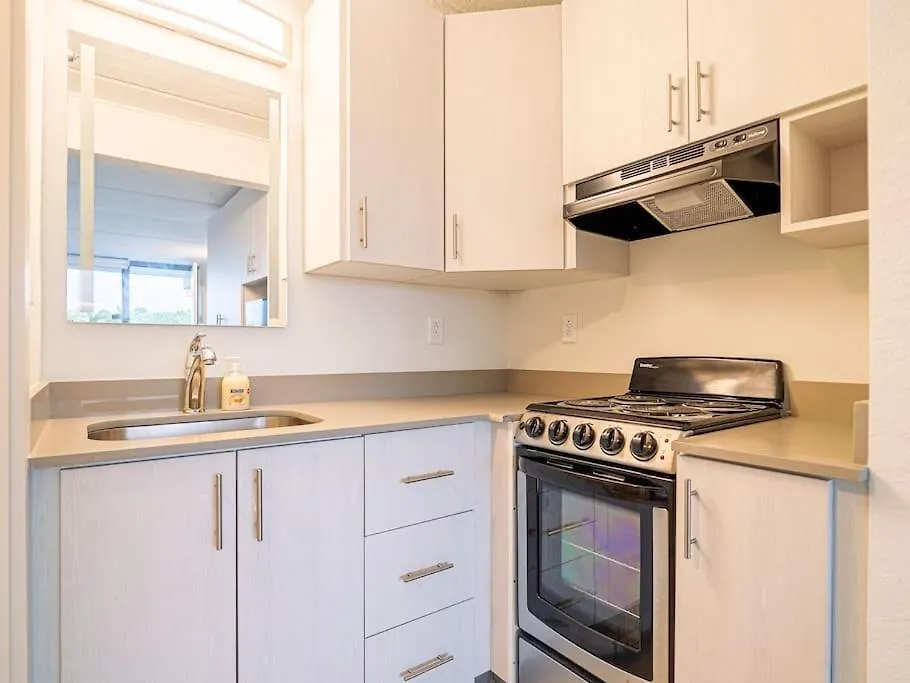 Orlando 1br With View & Minutes To Apartment *