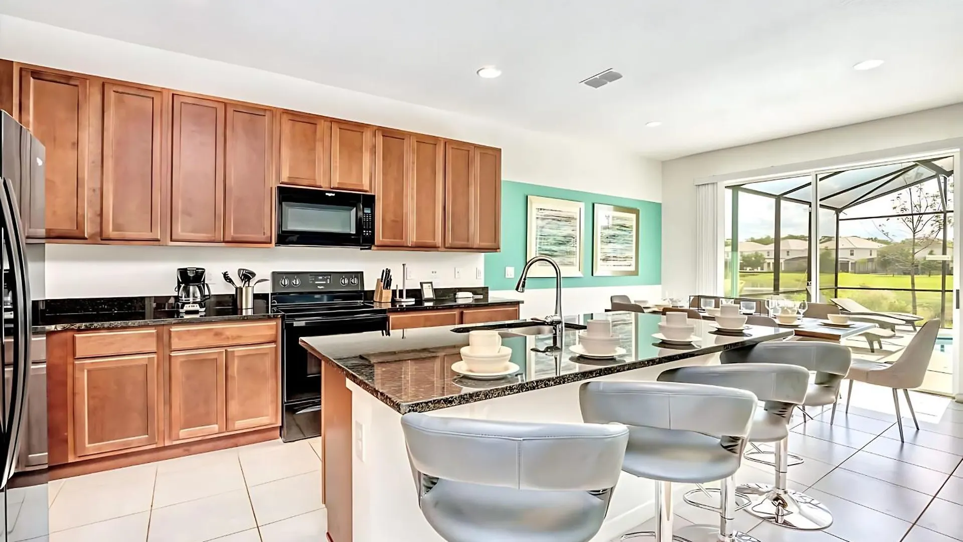 Holiday home Family - 6br Mansion - Private Pool, Theater, Bbq And