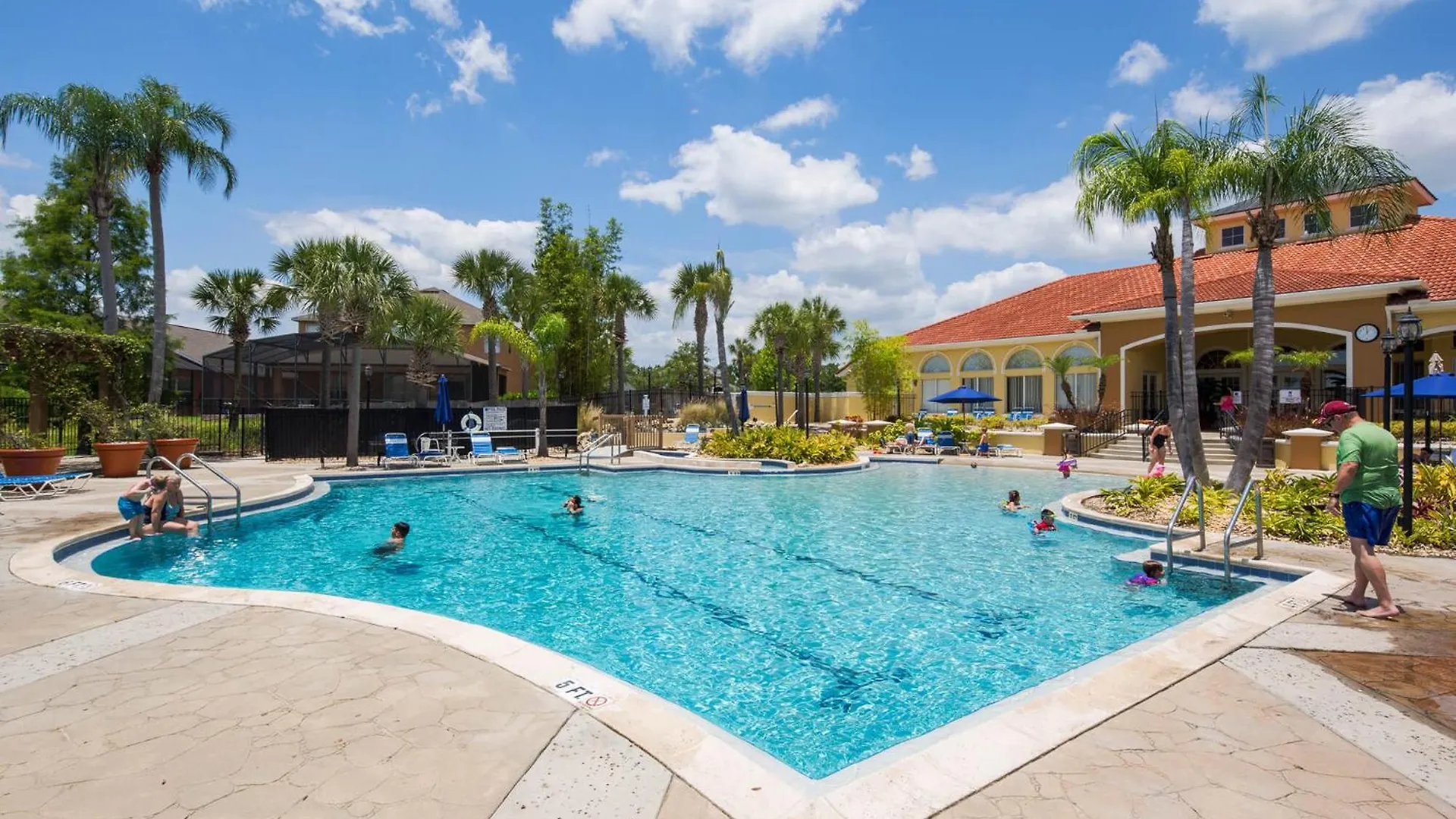 Walkin' On Sunshine - 5 Bed Pool In Terra Near Holiday home *