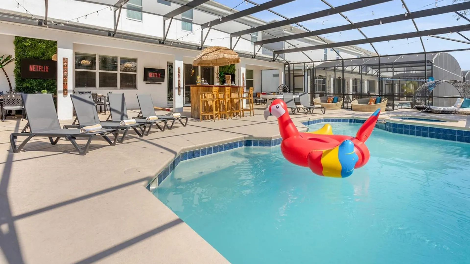Upstay-mansion W Spa-pool-cinema-games - Sleeps 36