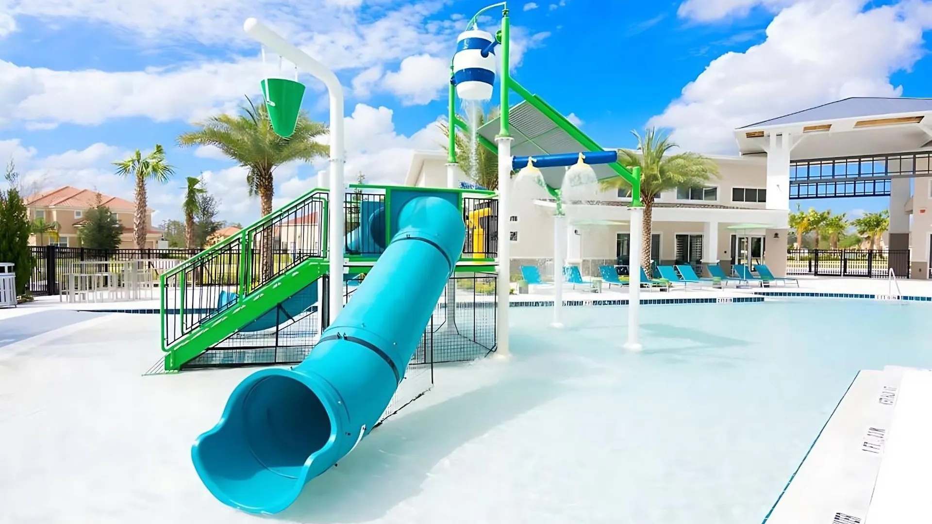 Sleeps 26 - With Private Pool Hot Tub Games & Cinema