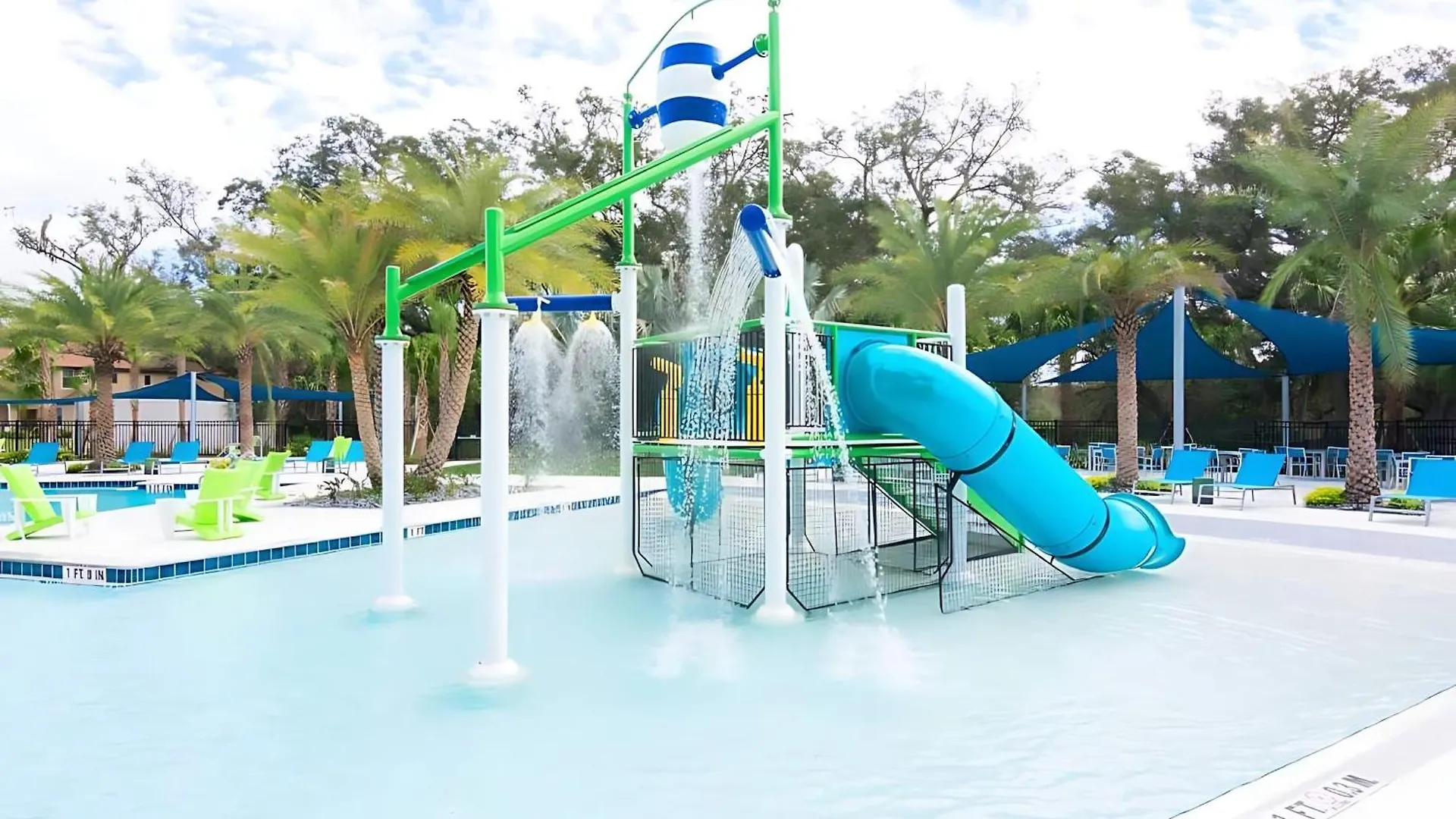 Sleeps 26 - With Private Pool Hot Tub Games & Cinema Holiday home