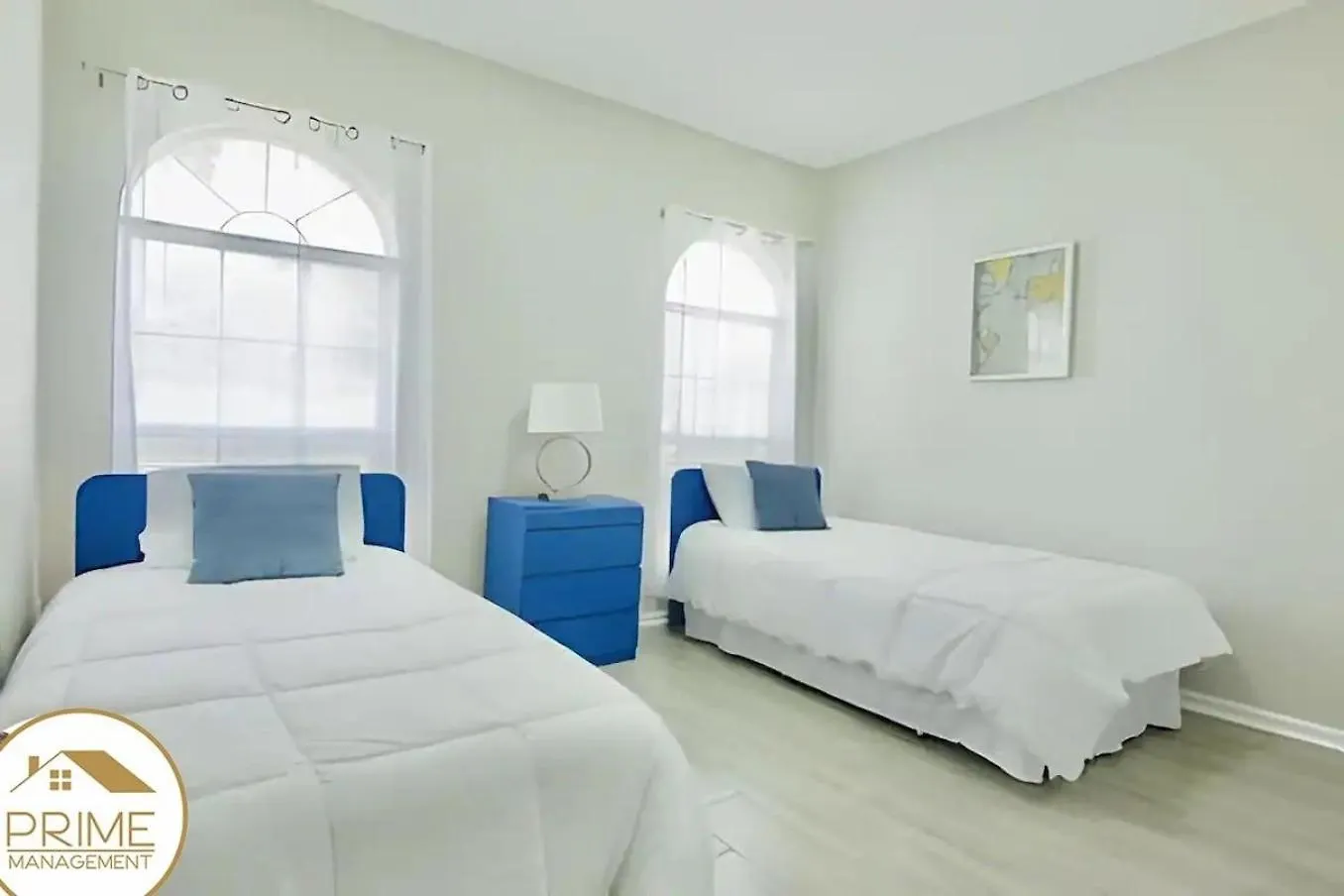 Renewed & Cozy 4bd Great Location To Holiday home *