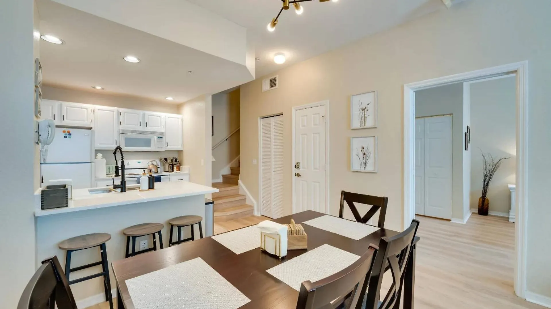 Holiday home Haven Beautiful 3 Bedroom Th In Gated Community