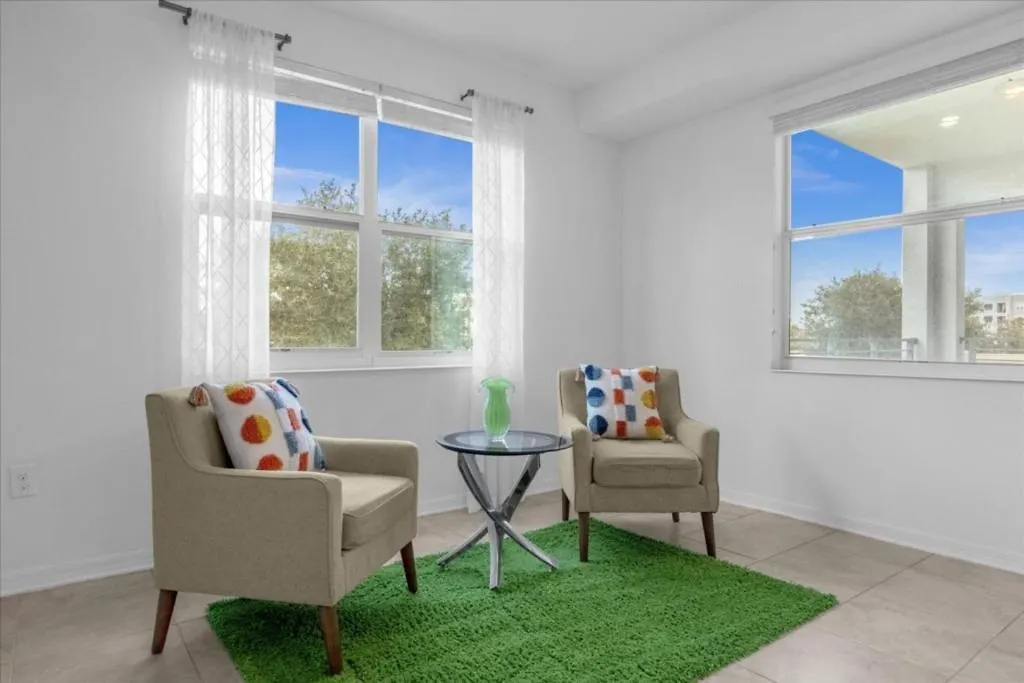 Apartment 4751-206 Clock Tower Drive Kissimmee