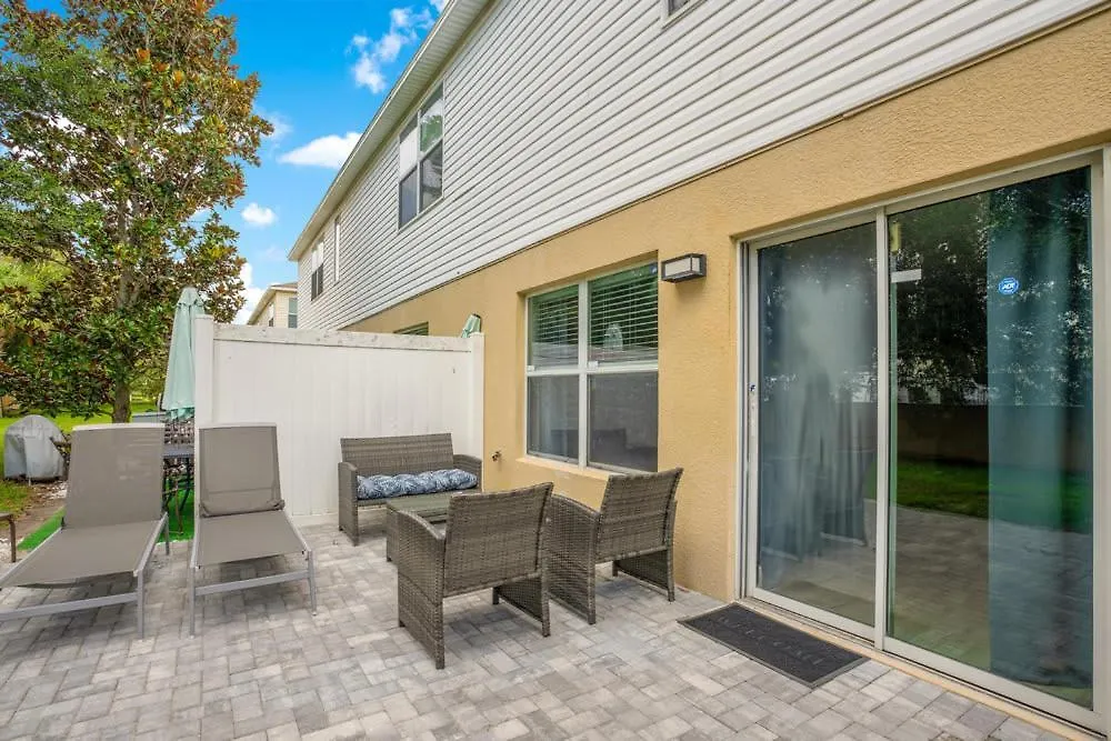 Stylish Near & Universal Kissimmee