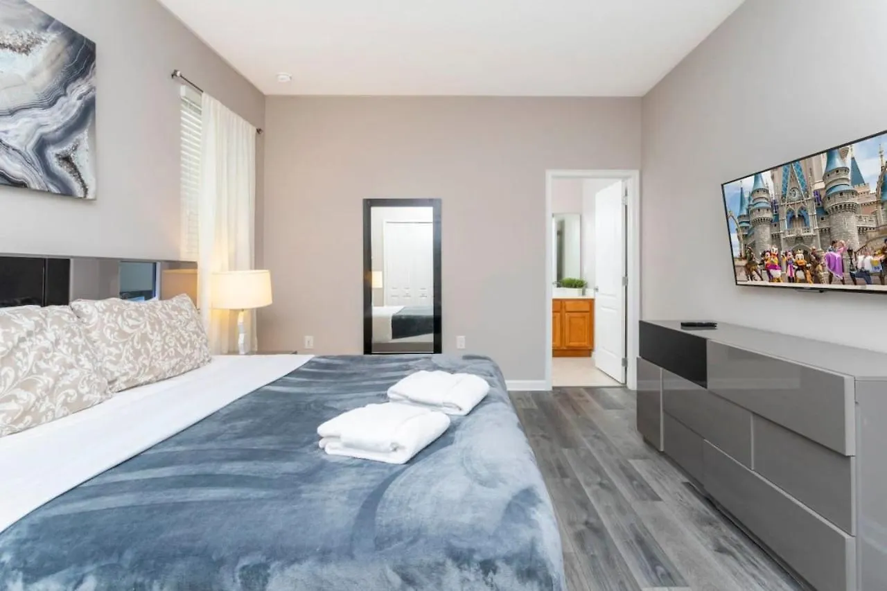 Renovated House In Near Villa Kissimmee