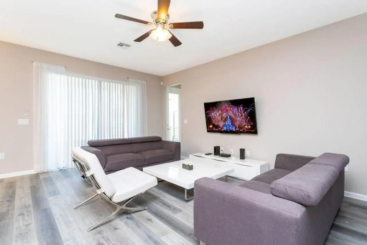 Renovated House In Near Kissimmee