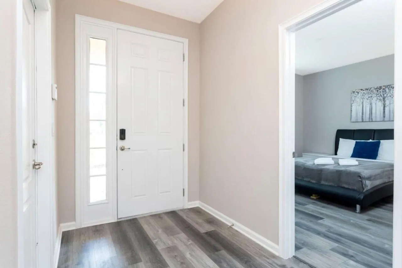 Villa Renovated House In Near