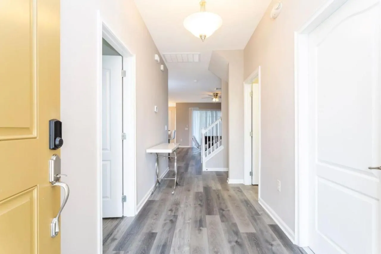 Renovated House In Near Villa Kissimmee