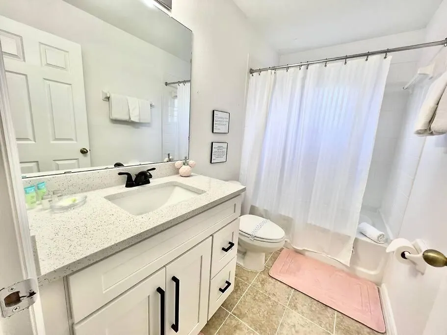 Sunkey 10 Min From The Parks *
