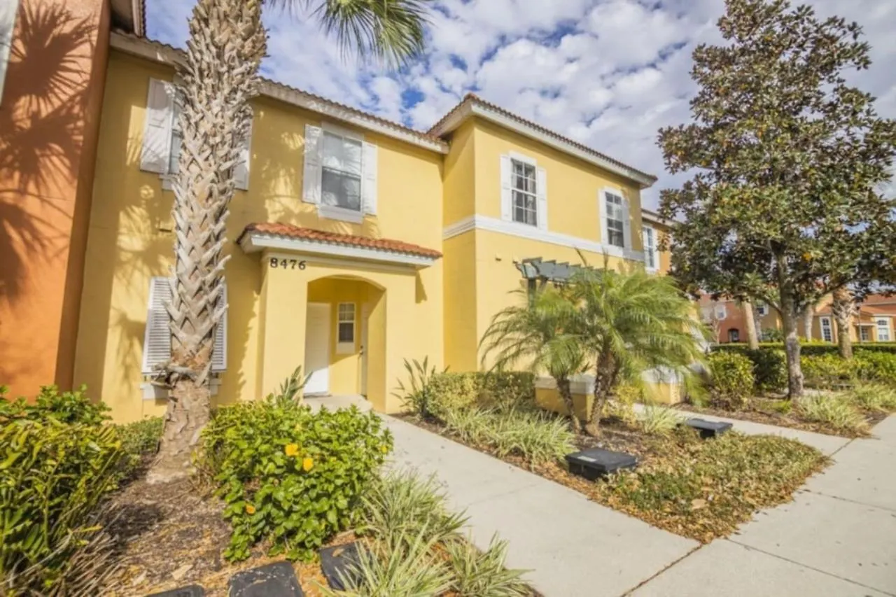 3 Bed Emerald Island Townhouse Near Villa Kissimmee
