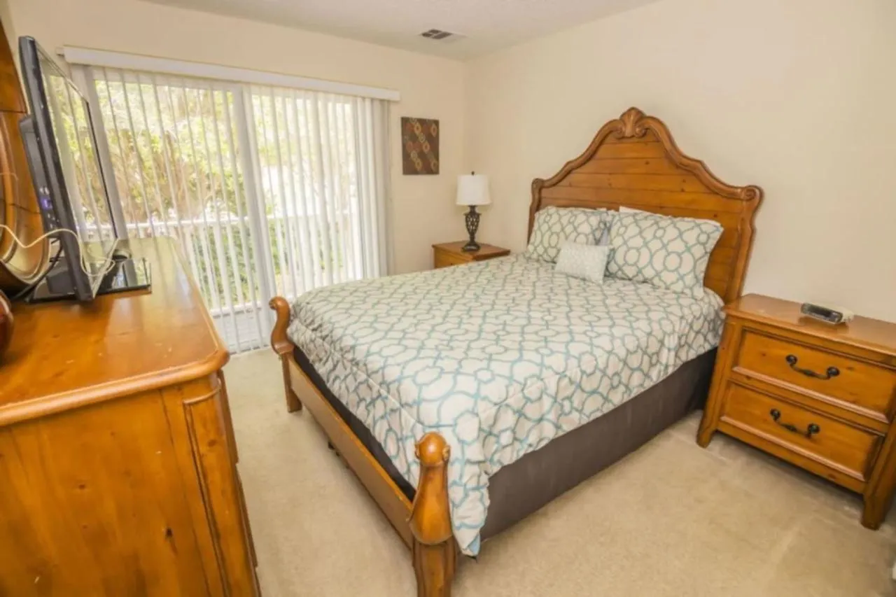 3 Bed Emerald Island Townhouse Near Villa Kissimmee