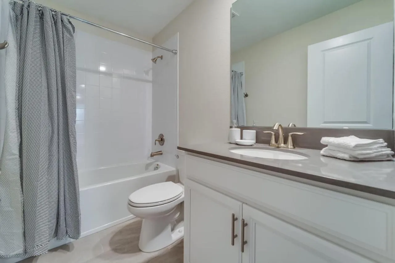 Holiday home 9 Bedroom Family Friendly Retreat -champions Gate Kissimmee
