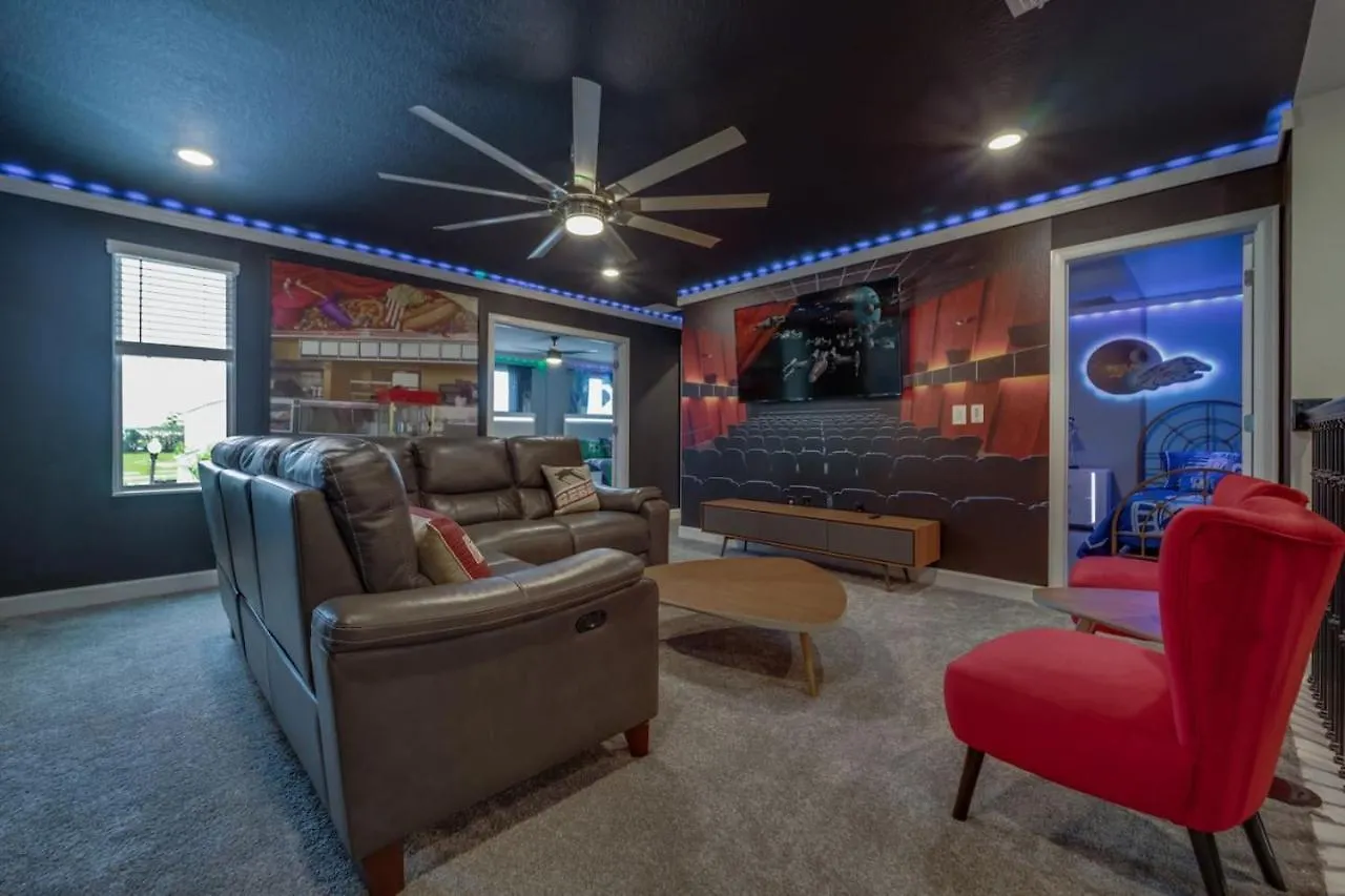 9 Bedroom Family Friendly Retreat -champions Gate Kissimmee