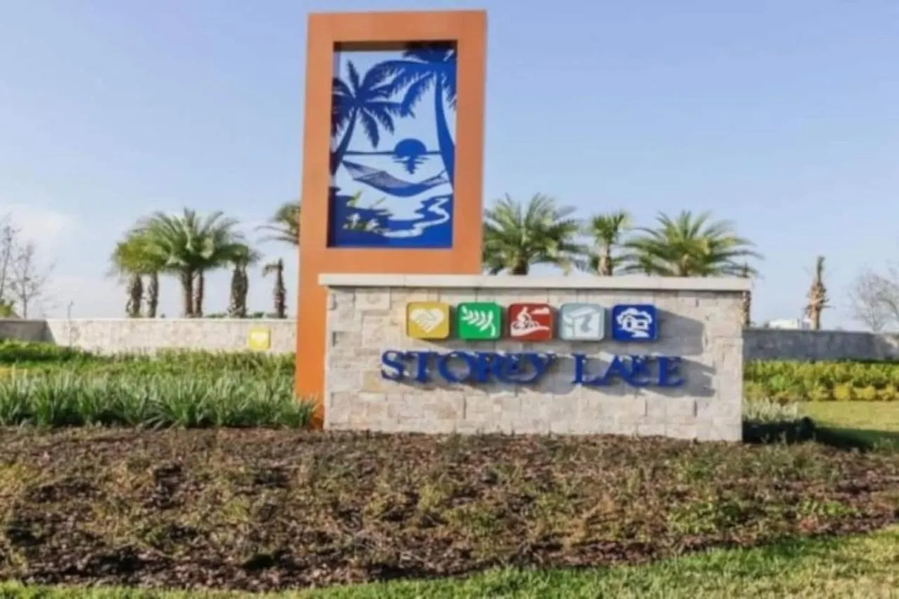 Holiday home 5 Bedroom 4 Bathroom Storey 4908ct Kissimmee