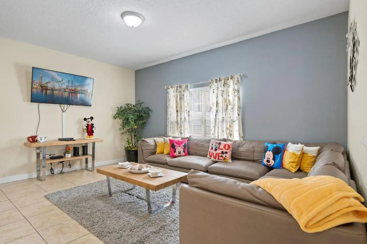 5 Bedroom 4 Bathroom Storey 4908ct