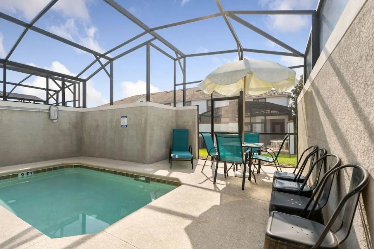 5 Bedroom 4 Bathroom Storey 4908ct Holiday home *
