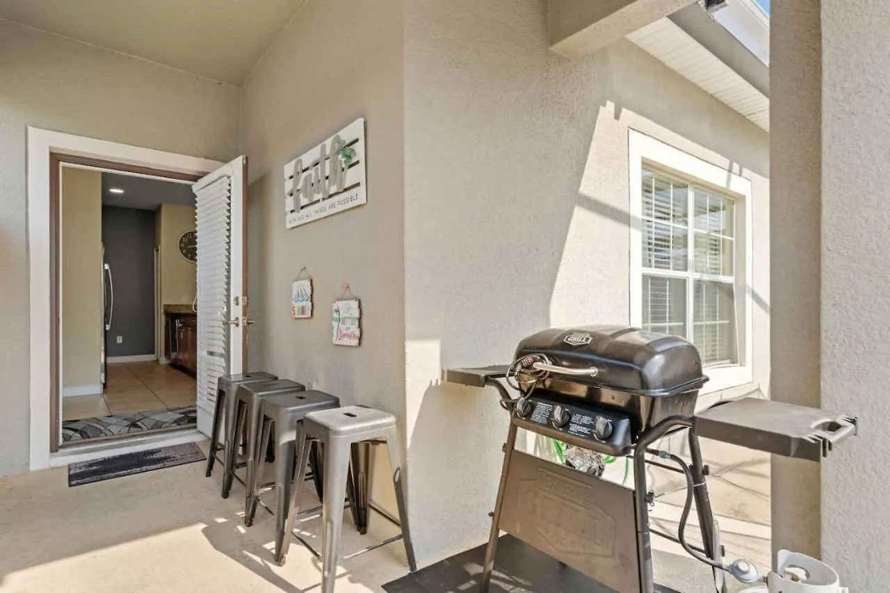 5 Bedroom 4 Bathroom Storey 4908ct Holiday home Kissimmee