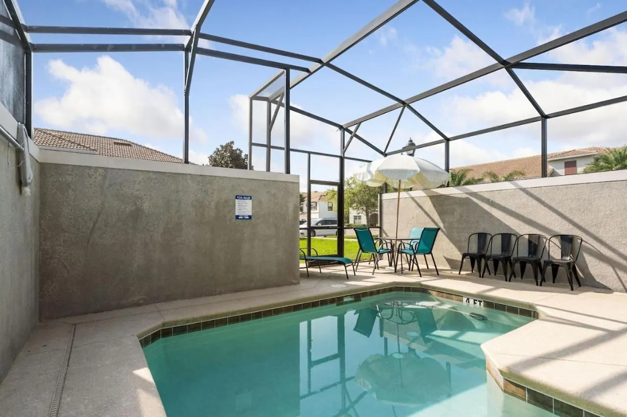 5 Bedroom 4 Bathroom Storey 4908ct Holiday home