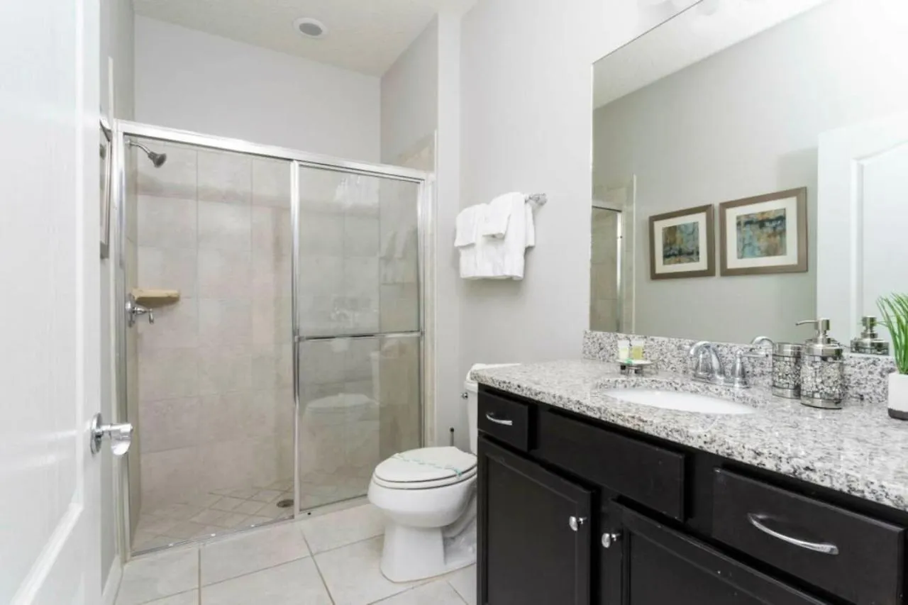 Holiday home 5 Bedroom 5 Bathroom Windsor At Westside 8900al