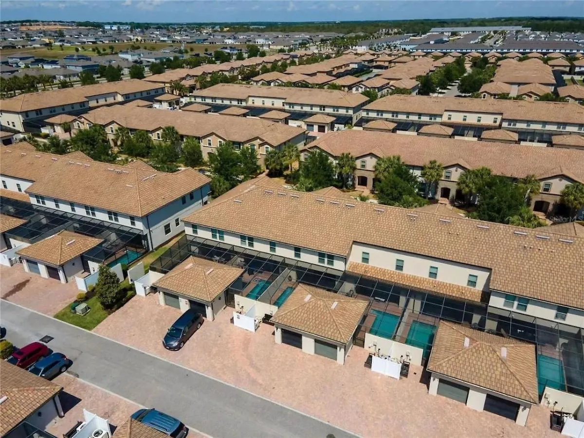5 Bedroom 5 Bathroom Windsor At Westside 8900al Kissimmee