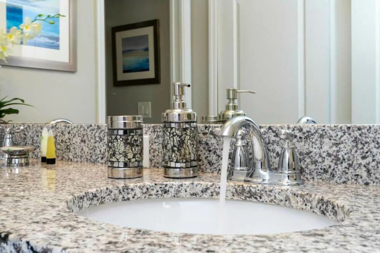 5 Bedroom 5 Bathroom Windsor At Westside 8900al *