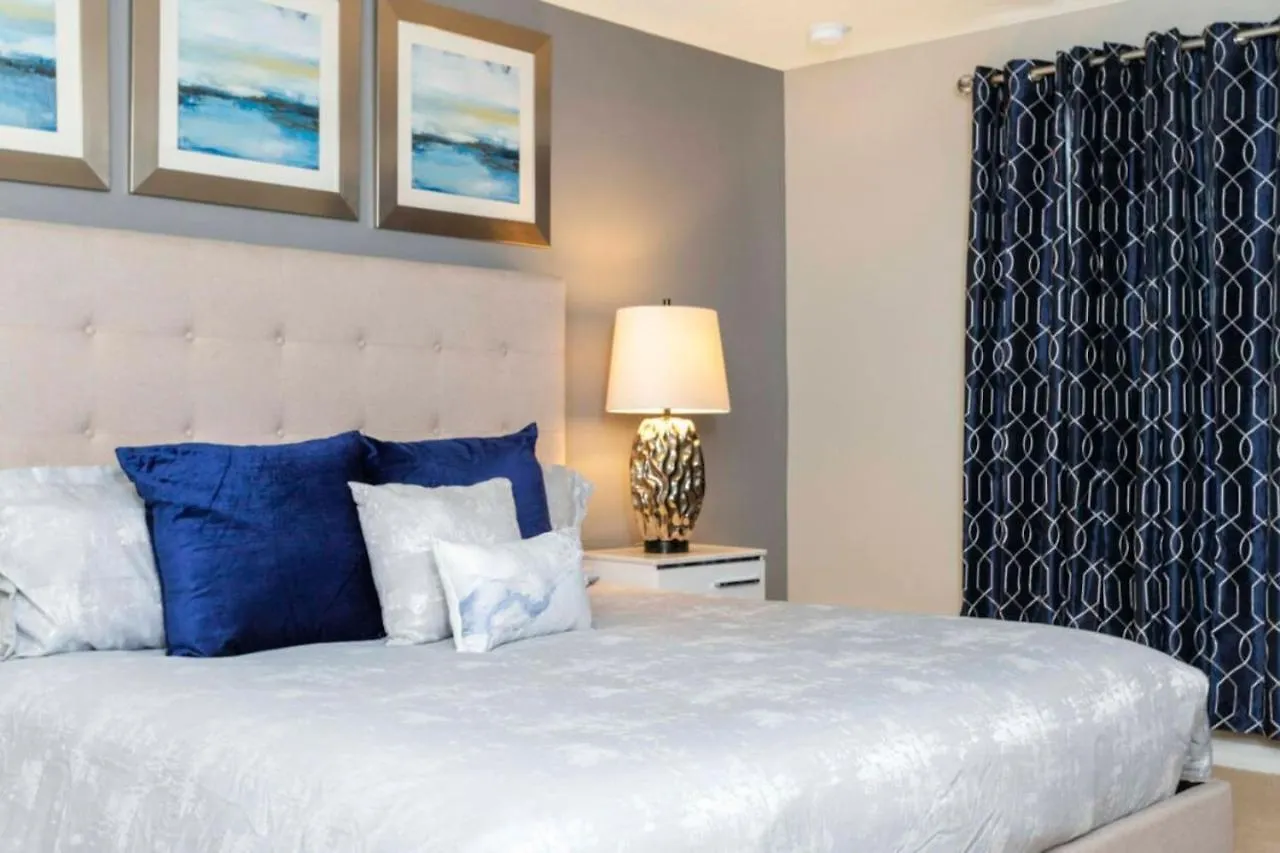 5 Bedroom 5 Bathroom Windsor At Westside 8900al Holiday home *
