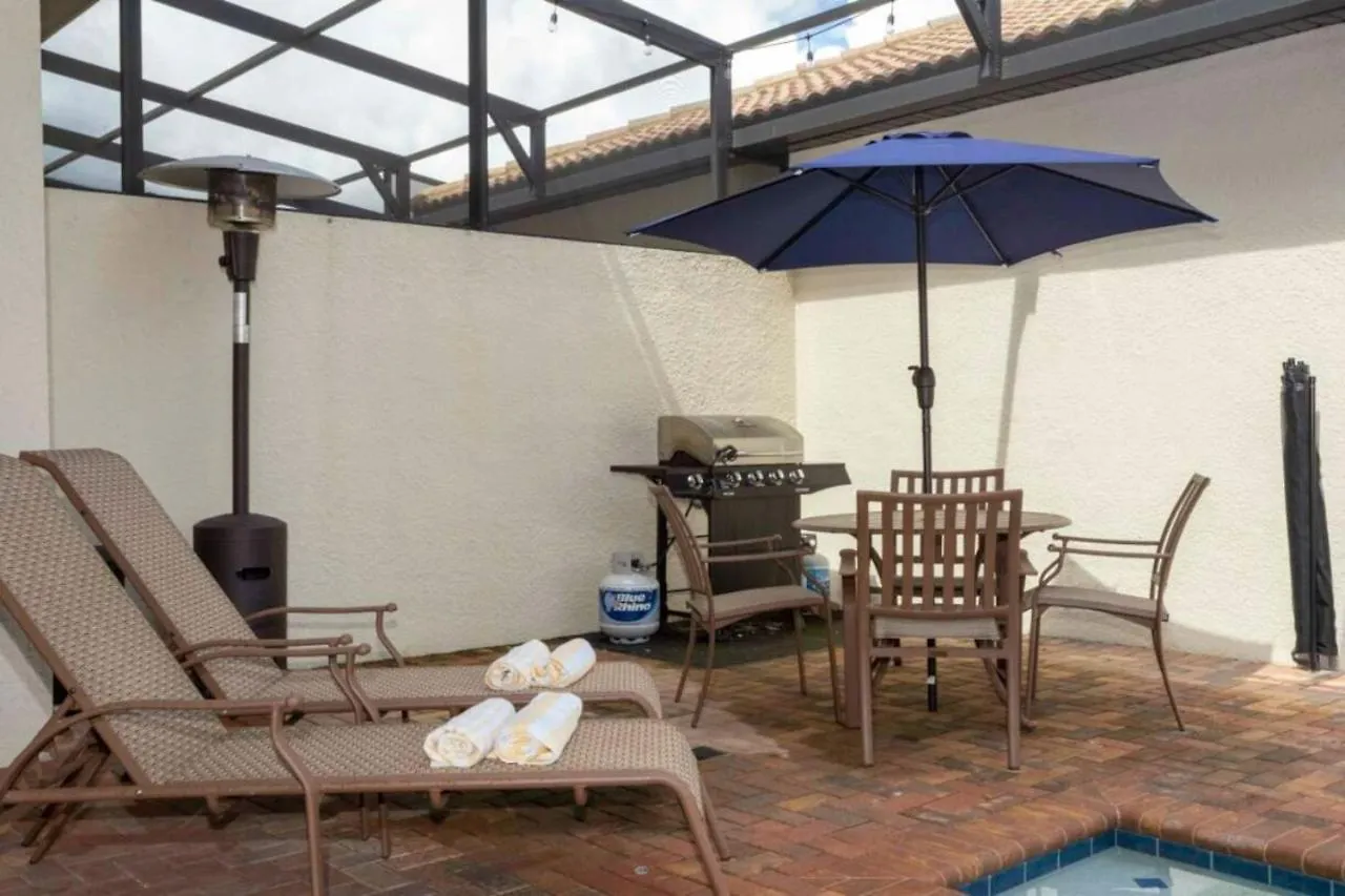 Holiday home 5 Bedroom 5 Bathroom Windsor At Westside 8900al *