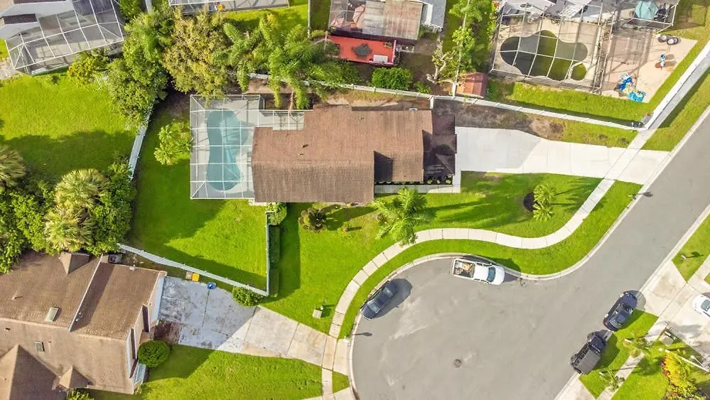 Luxury Near I Fully Renovated Kissimmee